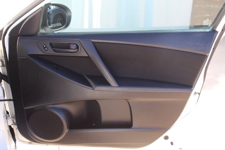 Used Car 2011 Mazda Mazda3  I Sport For Sale Under $10,000 In Georgetown, Texas