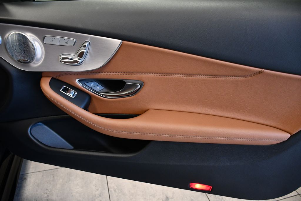 Thumbnail: 2020 Mercedes-Benz C-Class - 20