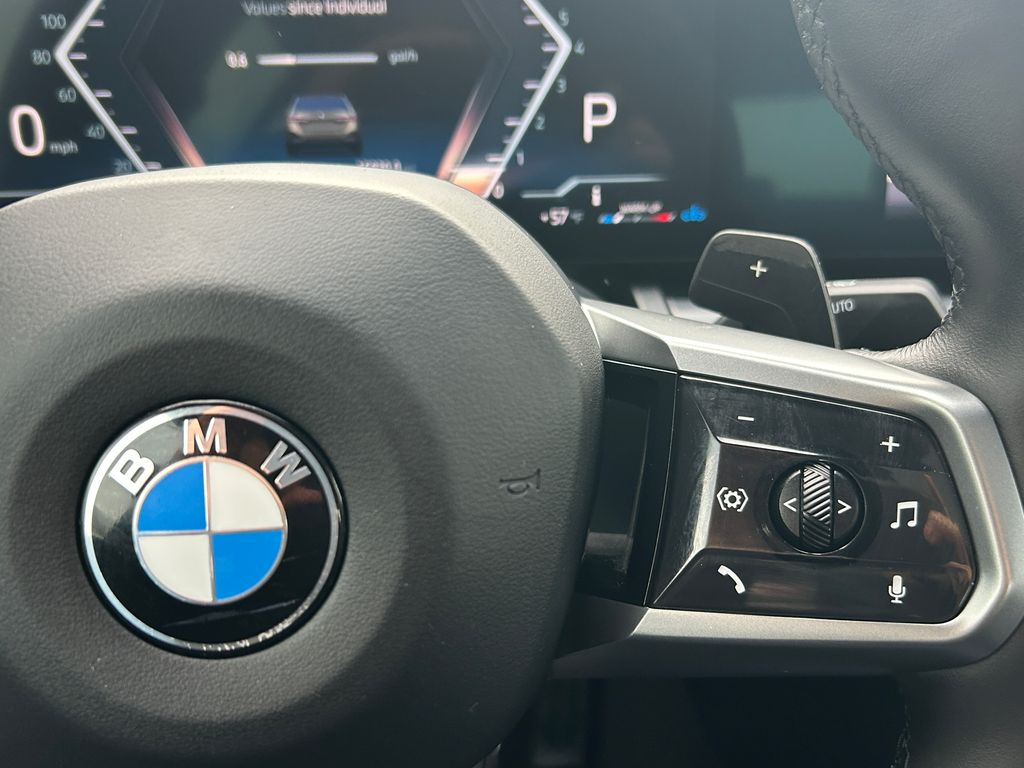 Thumbnail: 2024 BMW 5 Series - 20