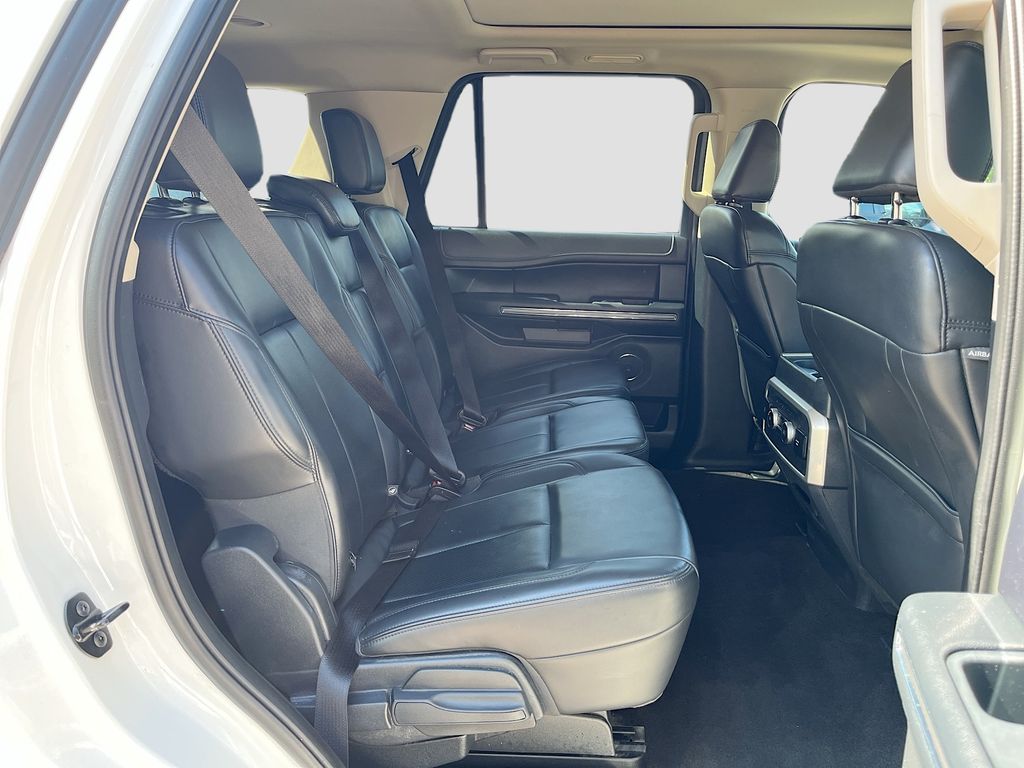 Used 2023 White Ford XLT image 29