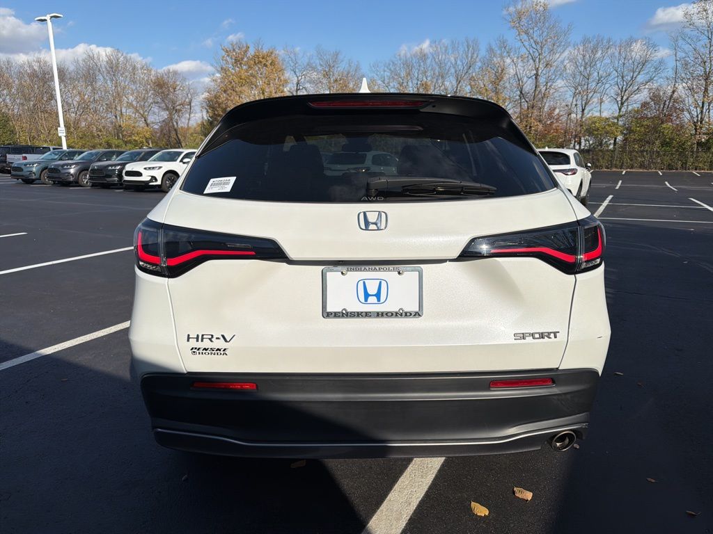 Thumbnail: 2023 Honda HR-V - 4