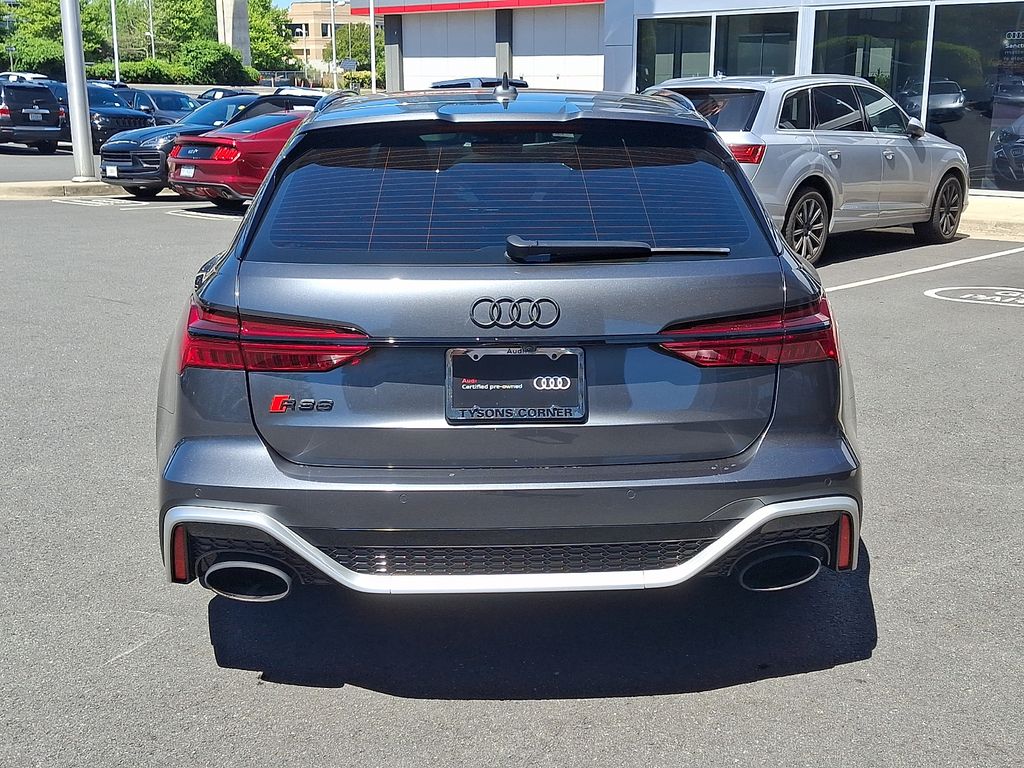 Thumbnail: 2021 Audi RS 6 - 5