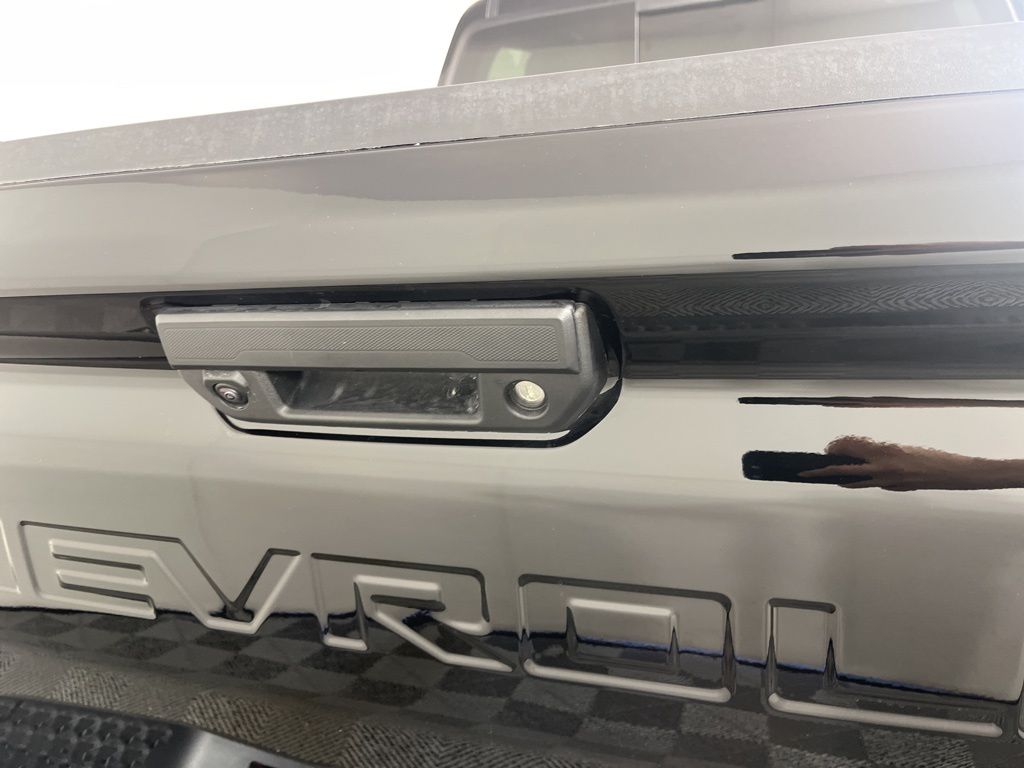 Thumbnail: 2026 Chevrolet Colorado - 16