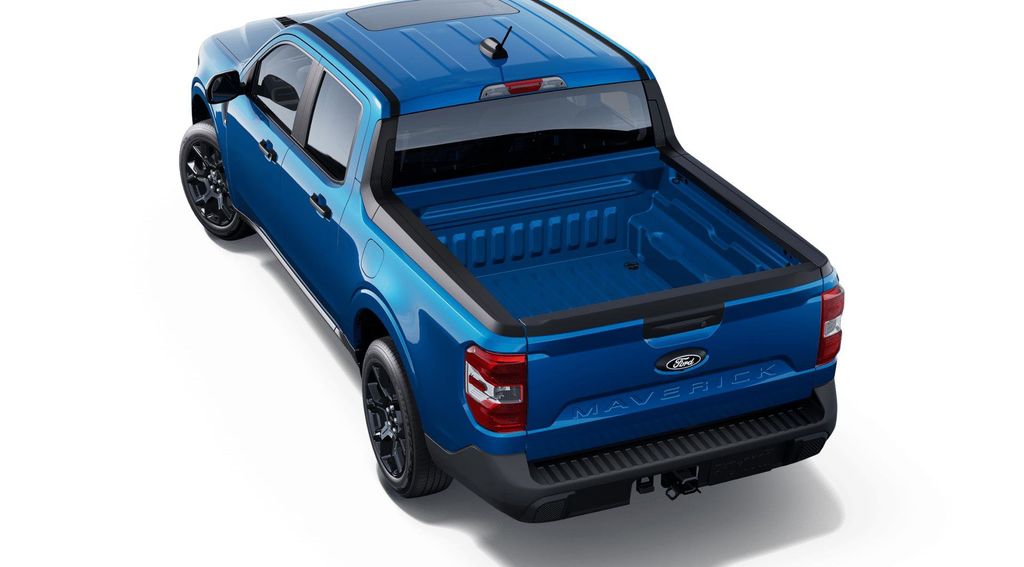 2025 Ford Maverick XLT photo