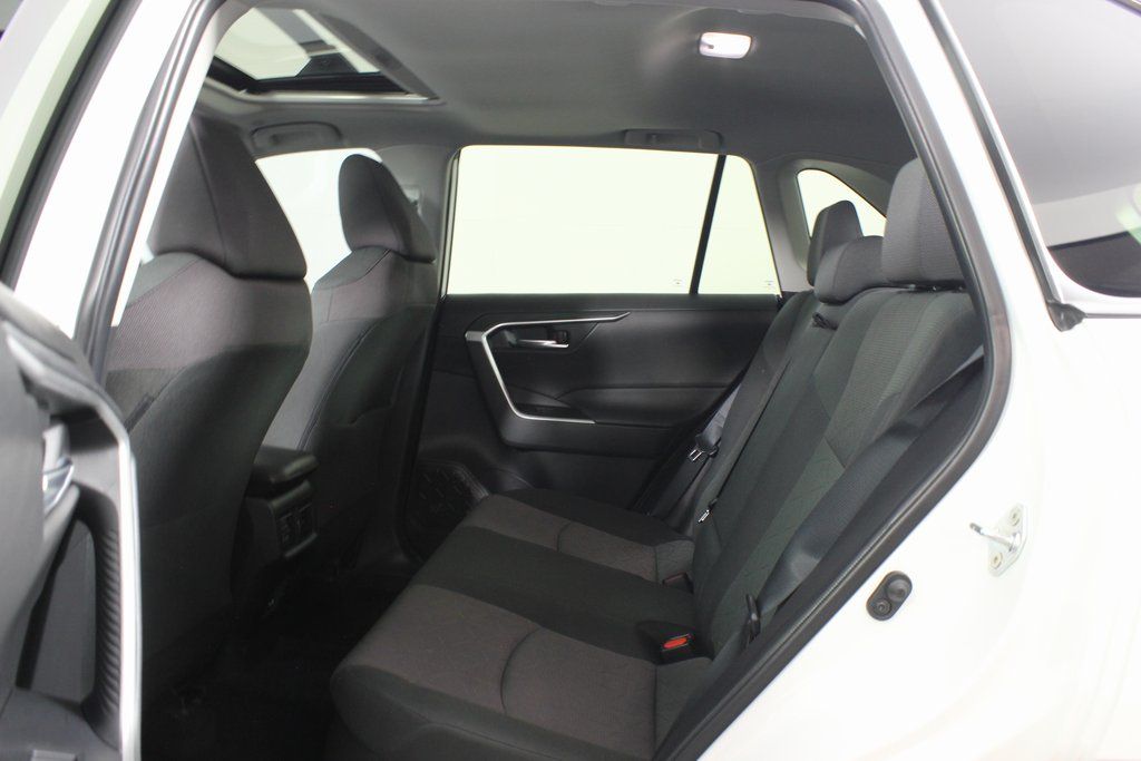 2024 Toyota RAV4 XLE 11