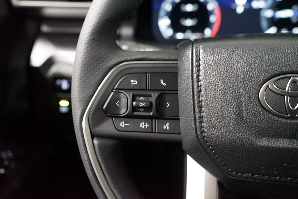 Thumbnail: 2026 Toyota 4Runner - 15