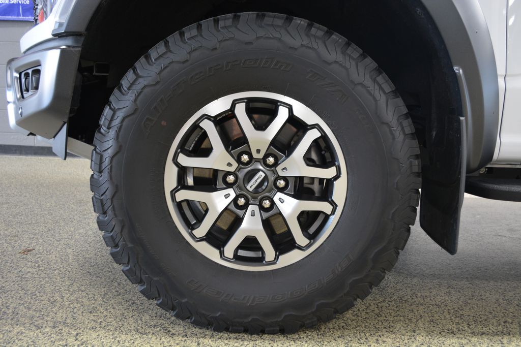 Certified Used 2022 Oxford White Ford Raptor image 11