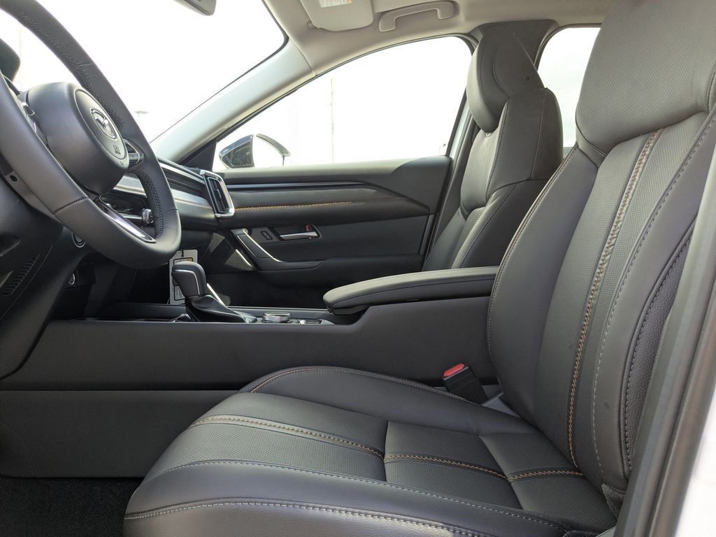 2025 Mazda CX-50 Hybrid Premium Package