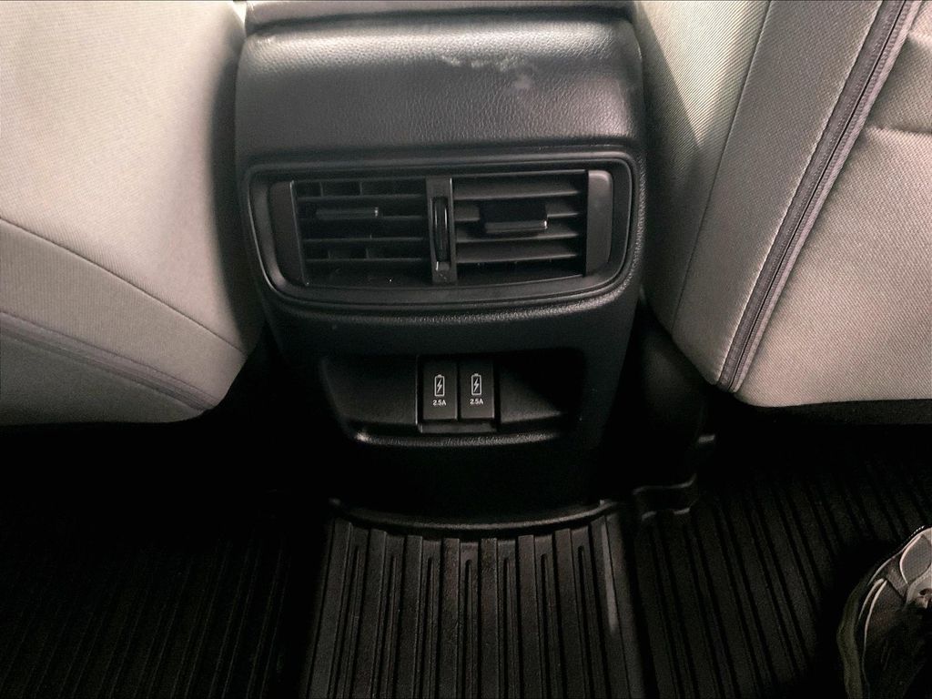 2020 Honda CR-V — photo 28