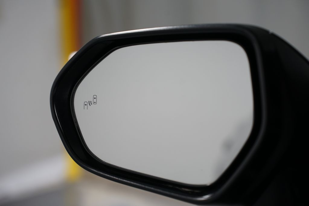 Thumbnail: 2025 Toyota Camry - 26