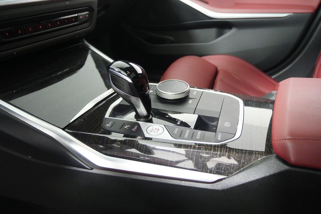 2022 BMW 3 Series 330i 24