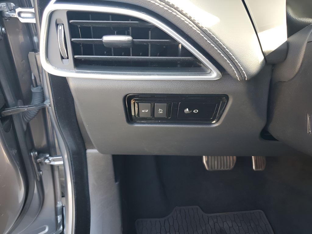 Used Car 2020 Jaguar F-pace  25t Checkered Flag For Sale Under $25,000 In Austin, Texas