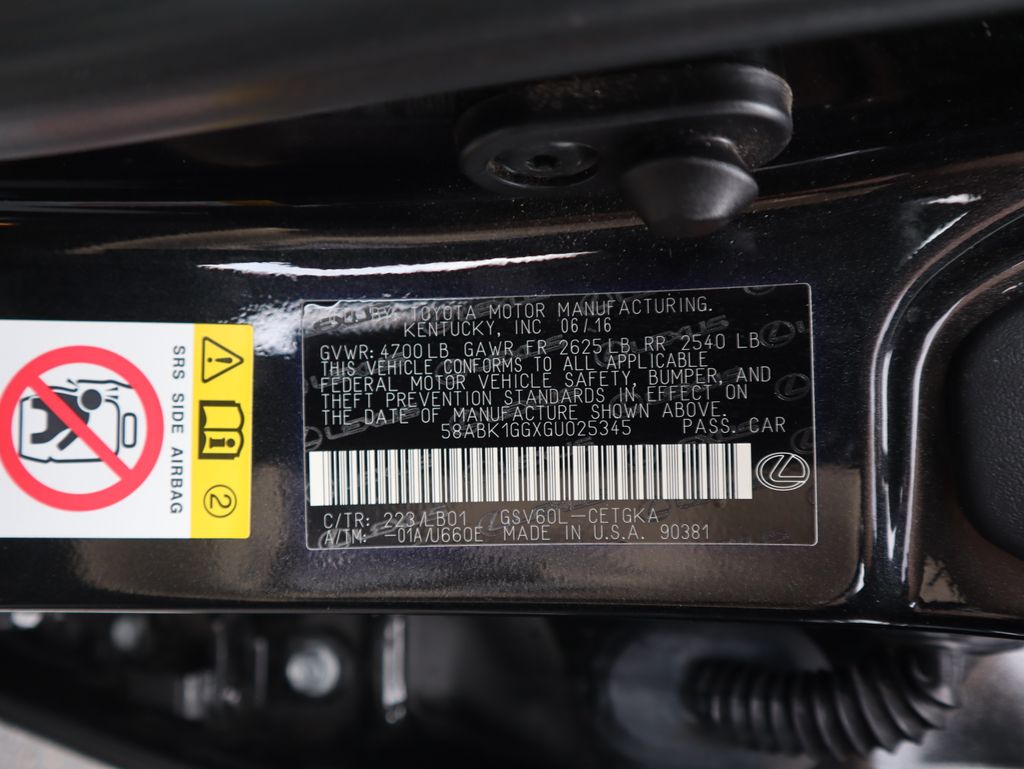 Thumbnail: 2016 Lexus ES - 17