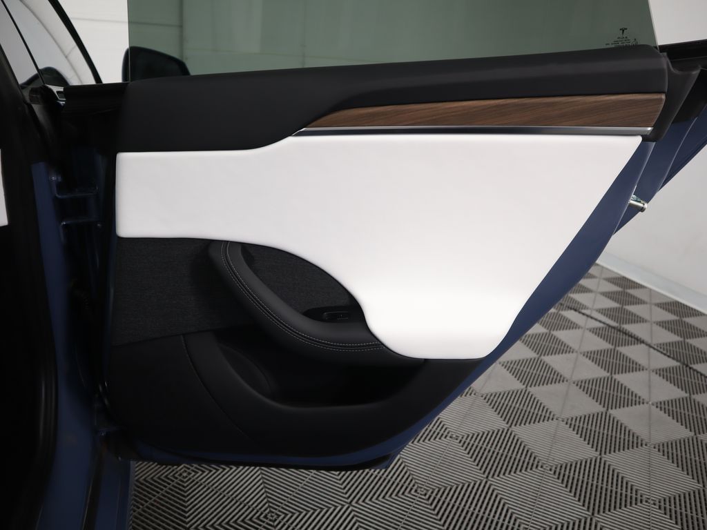 Thumbnail: 2026 Tesla Model S - 28