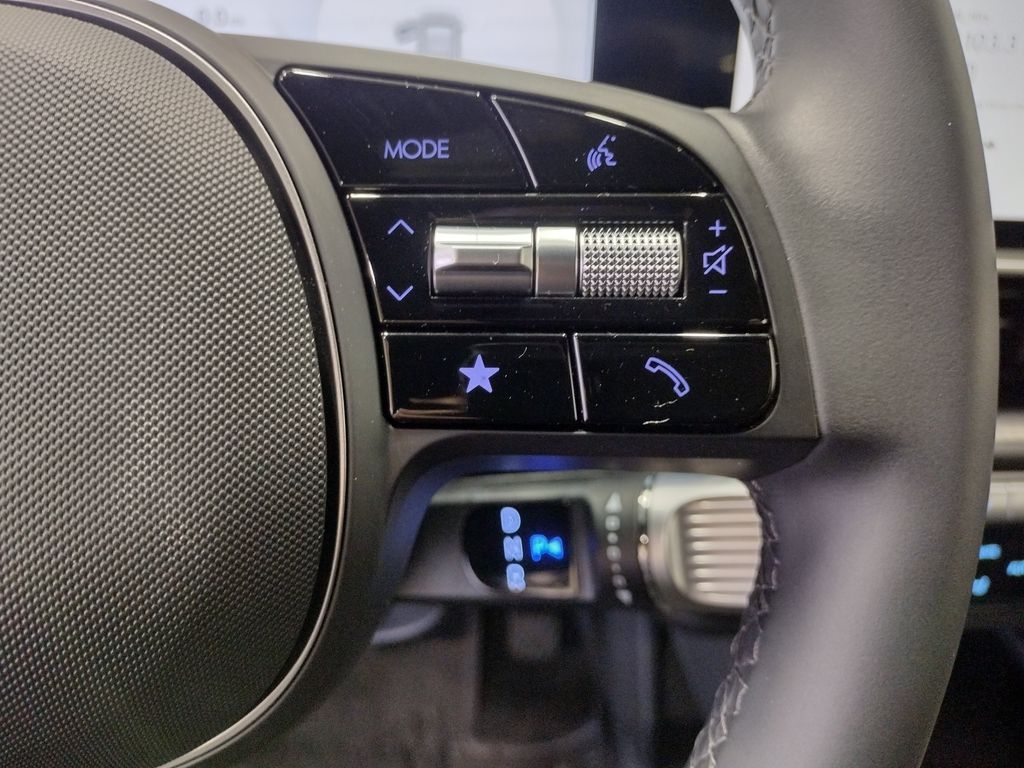 2025 Hyundai IONIQ 6 SE