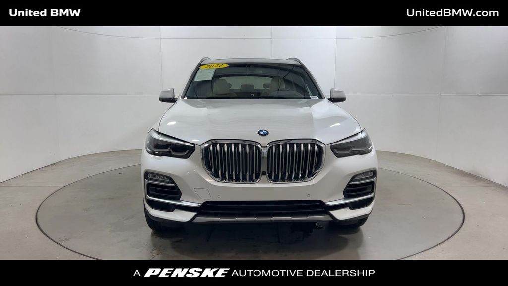 Thumbnail: 2021 BMW X5 - 3