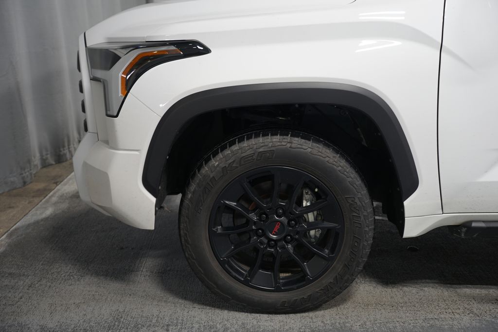Thumbnail: 2022 Toyota Tundra - 5