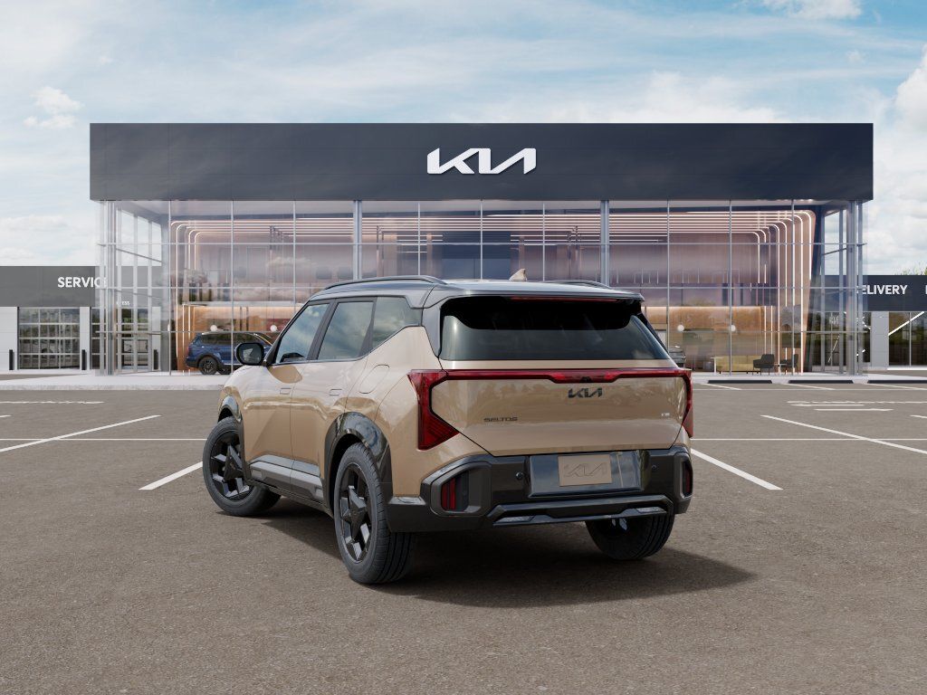 New 2027 Brown Kia X-Line S image 4