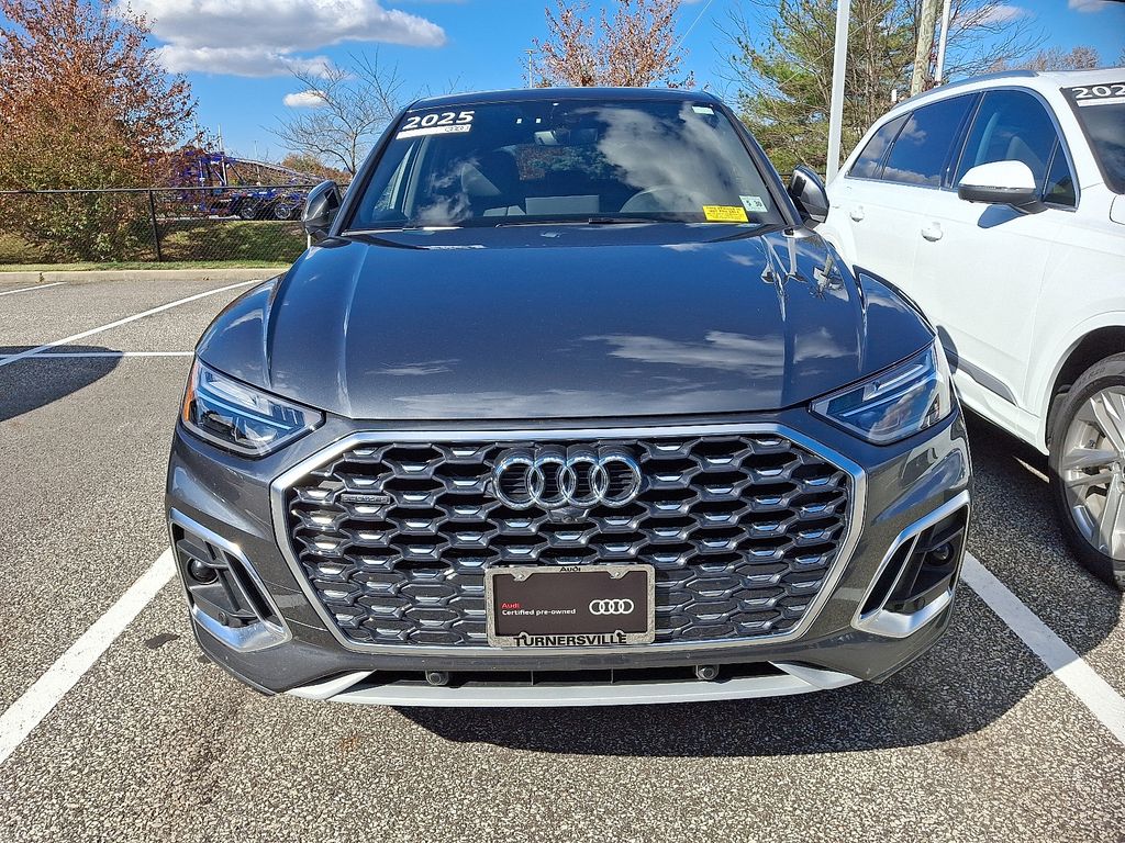Thumbnail: 2025 Audi Q5 - 2