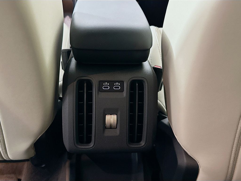 Thumbnail: 2025 MINI Cooper Countryman - 18