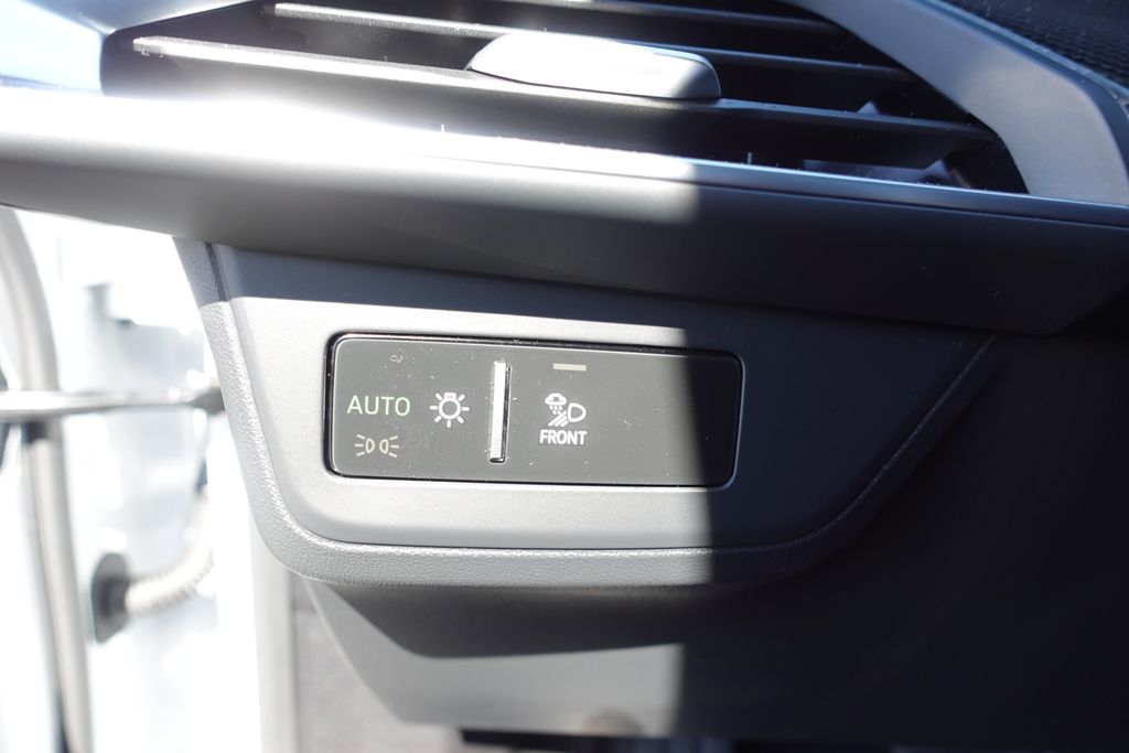 Used 2024  Audi Premium Plus image 14