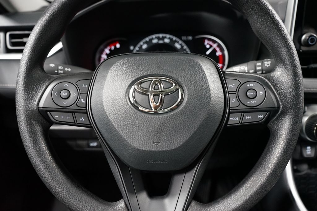Thumbnail: 2025 Toyota RAV4 - 12