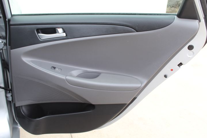 Used Car 2011 Hyundai Sonata  Gls For Sale Under $10,000 In Georgetown, Texas