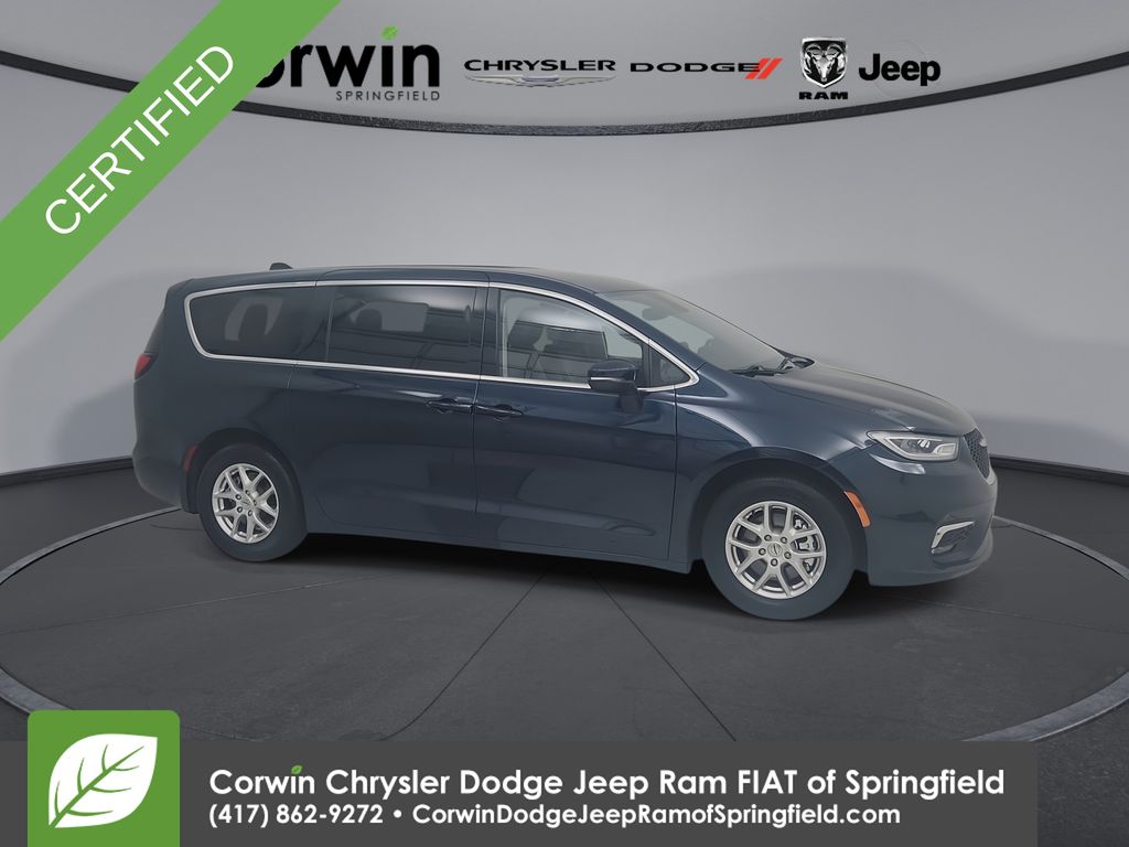 2023 Chrysler Pacifica Touring L FWD