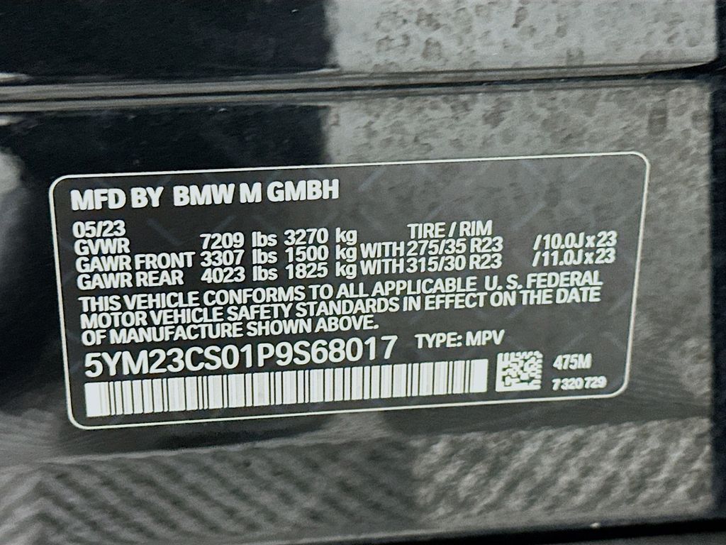 Thumbnail: 2023 BMW XM - 32