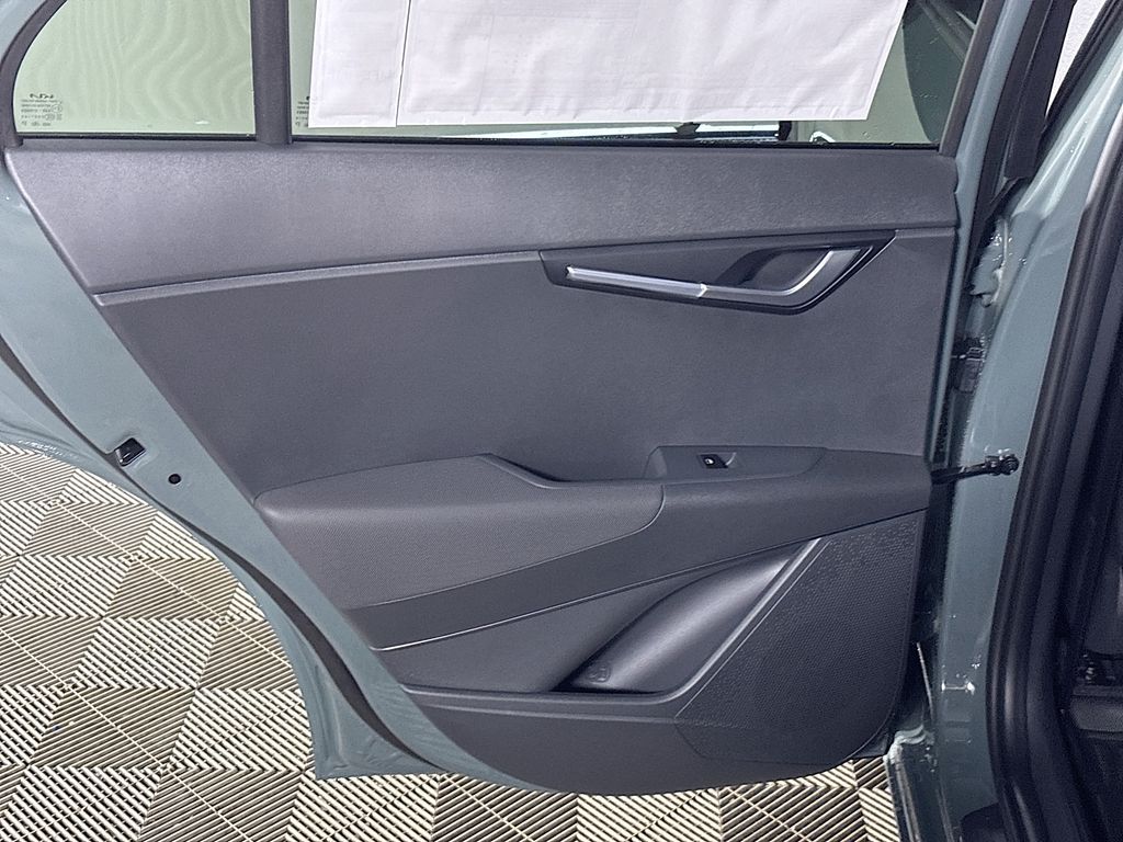 2025 Kia Niro EX