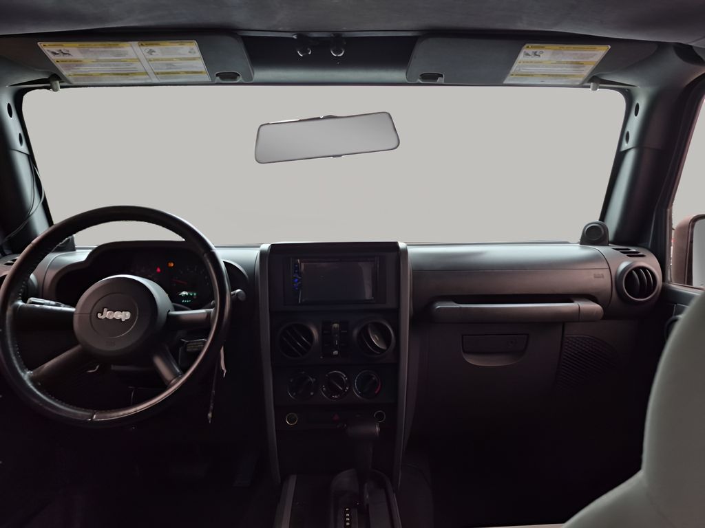 Used 2008  Jeep Unlimited X image 23