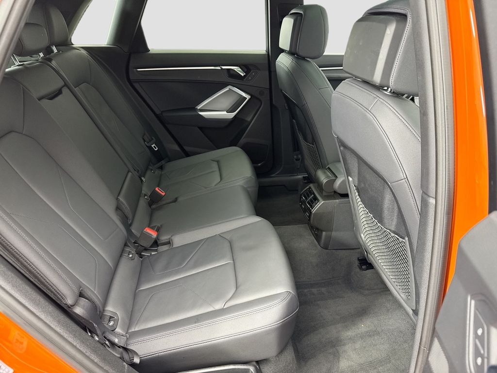 Thumbnail: 2025 Audi Q3 - 20