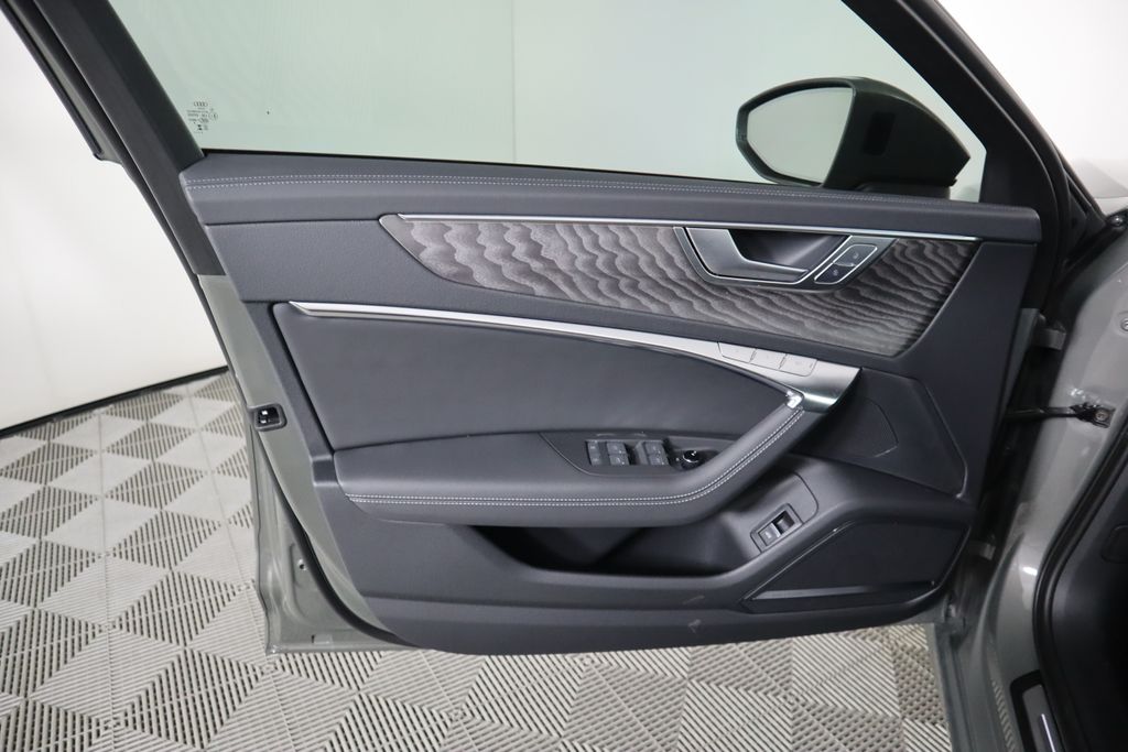 2025 Audi A6  26