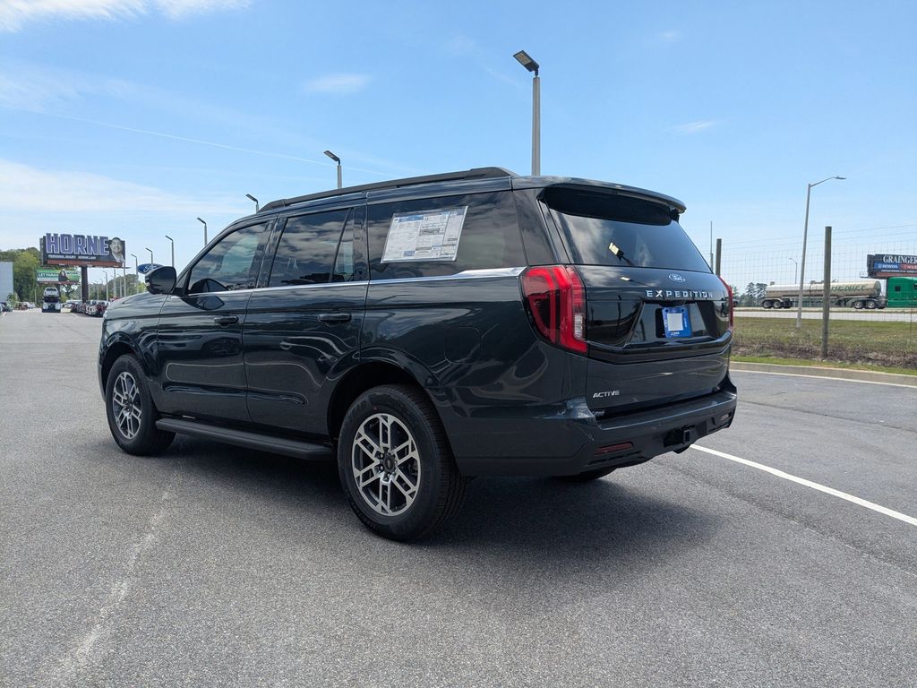 2026 Ford Expedition Active - Photo 7