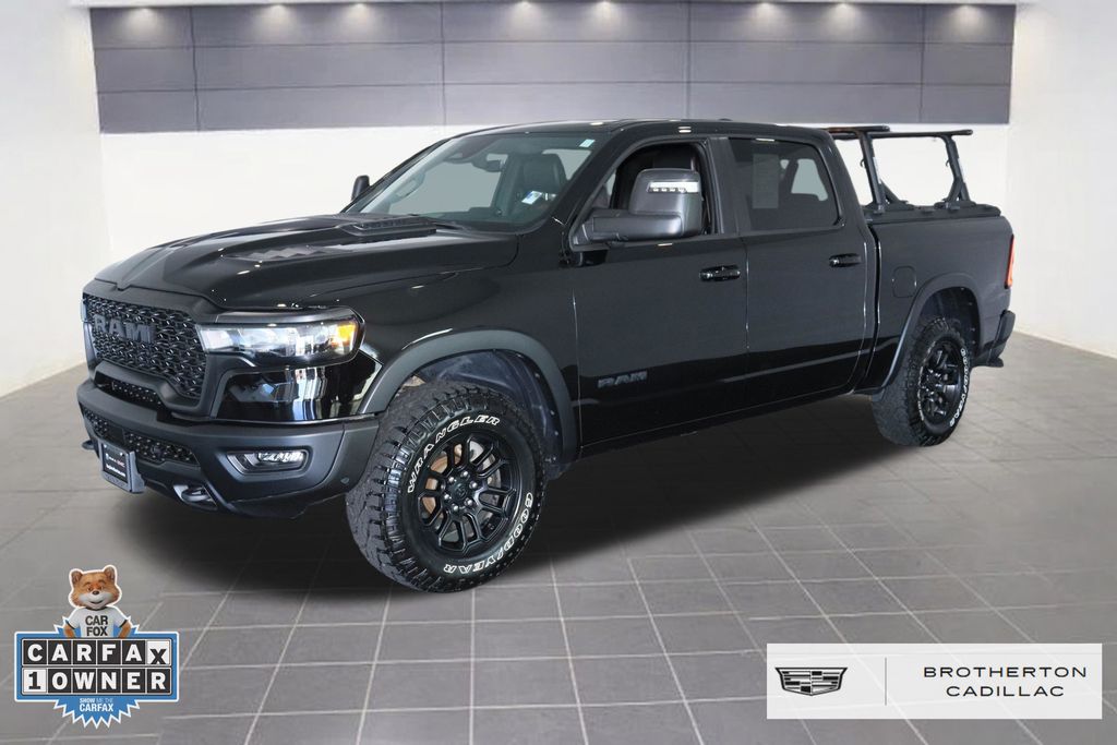 Diamond Black Crystal Pearlcoat 2025 RAM 1500 Pickup Truck Four-Wheel Drive 8-Speed Automatic