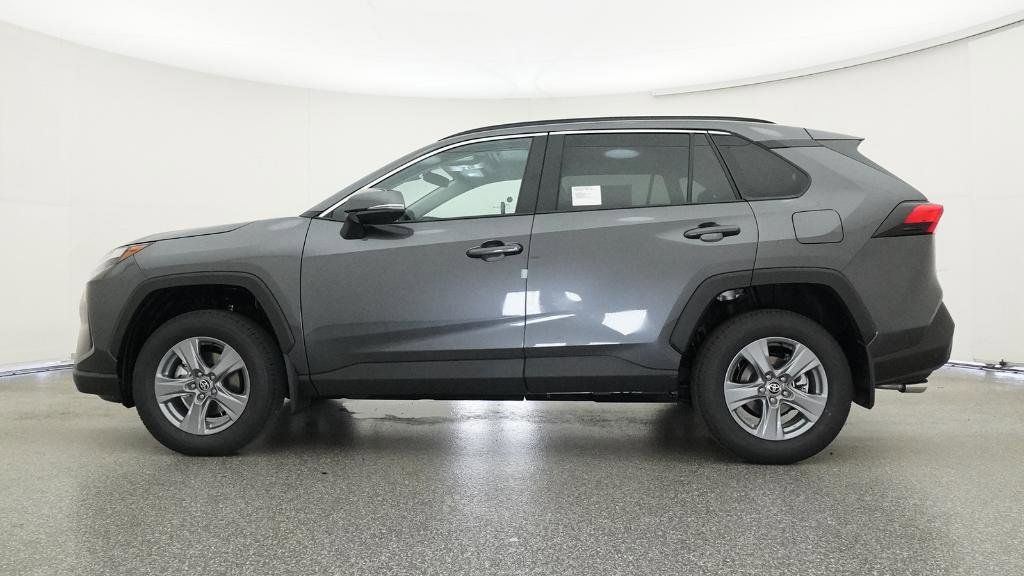 Thumbnail: 2025 Toyota RAV4 - 27