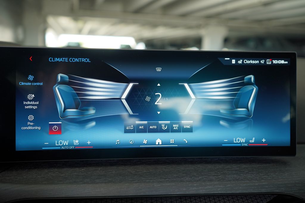 Thumbnail: 2026 BMW 3 Series - 18