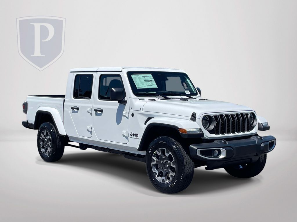 2026 Jeep Gladiator Sahara Auto's photo