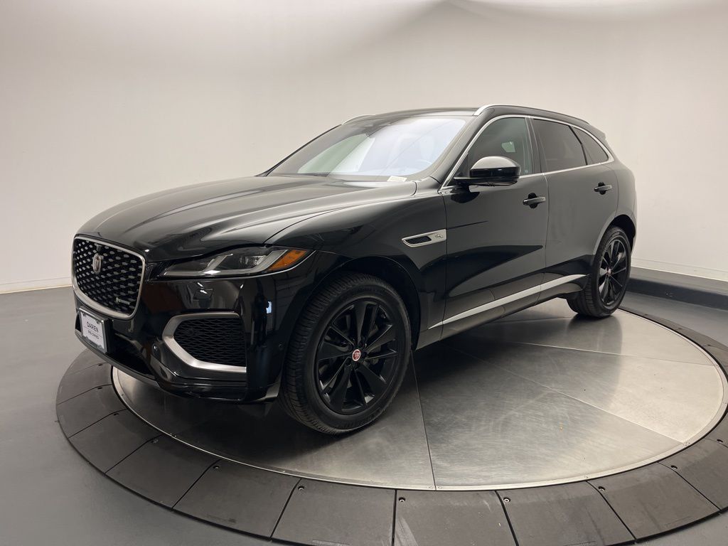 Thumbnail: 2021 Jaguar F-Pace - 1