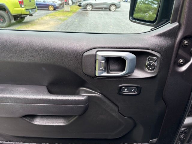 Used 2022 Jeep Wrangler SUV