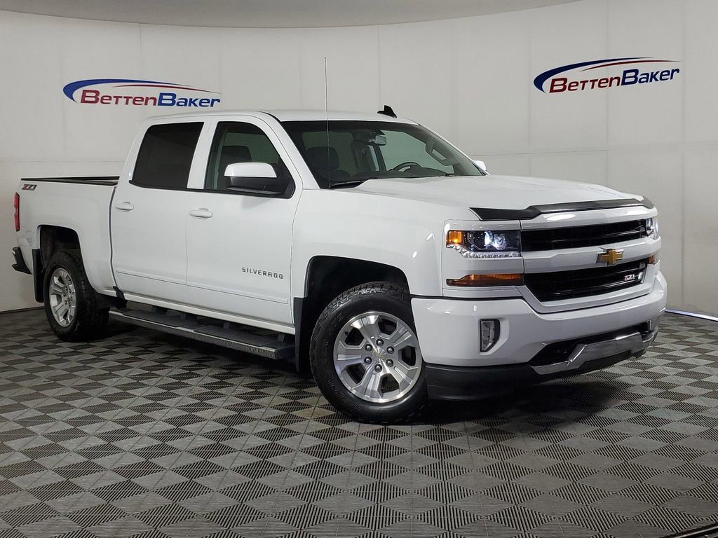 2017 Chevrolet Silverado 1500 LT 38