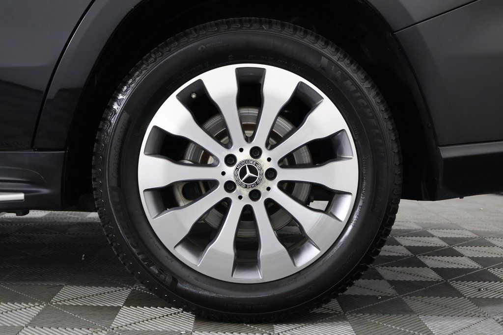 Thumbnail: 2018 Mercedes-Benz GLS - 17