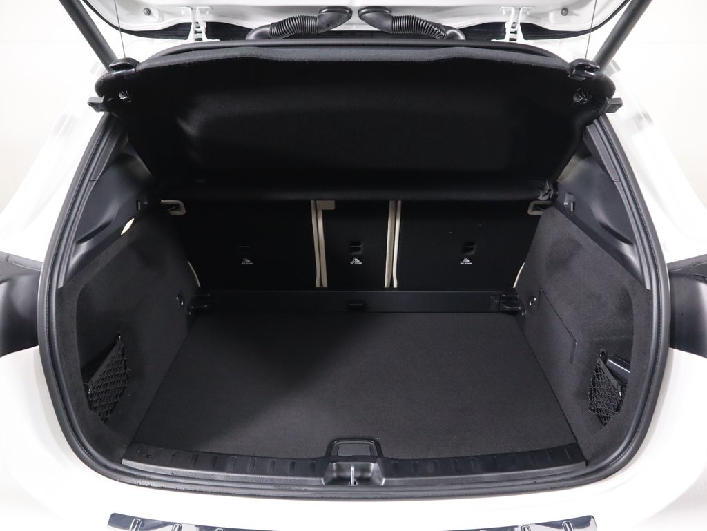 Thumbnail: 2026 Mercedes-Benz GLA - 29