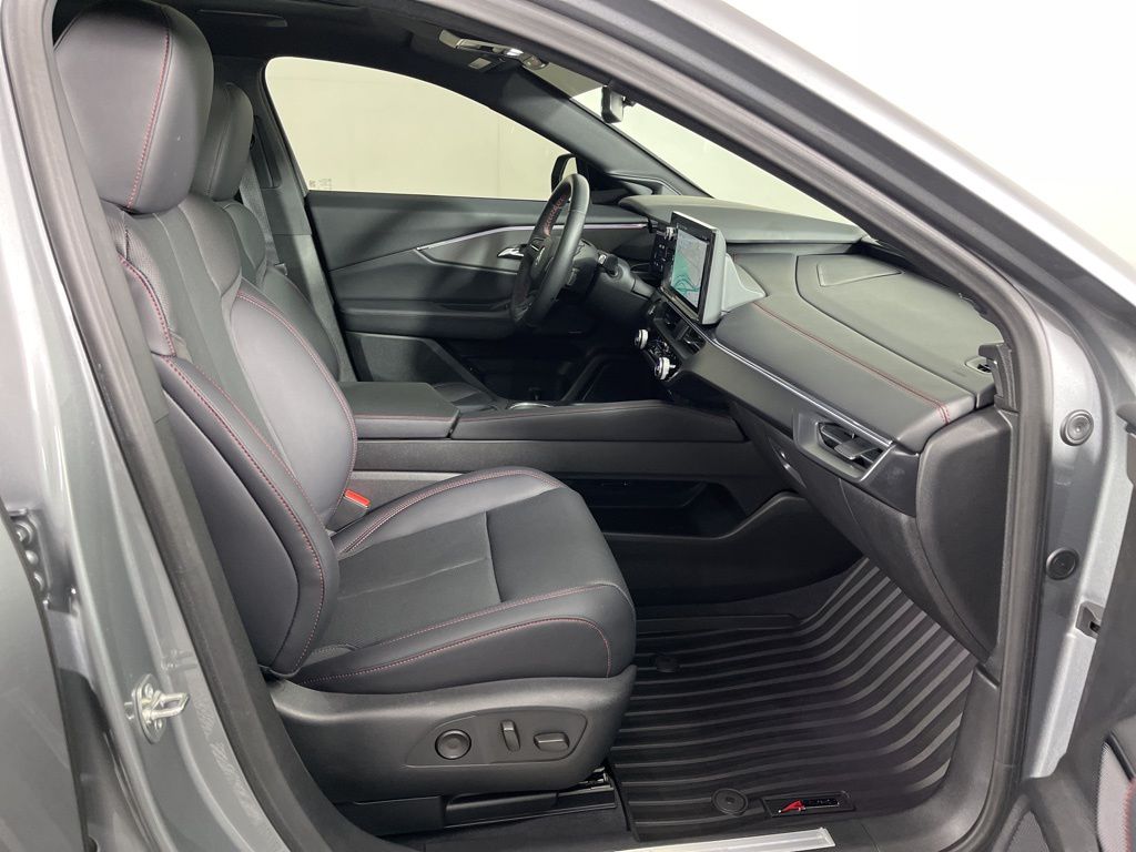 Thumbnail: 2024 Acura ZDX - 8