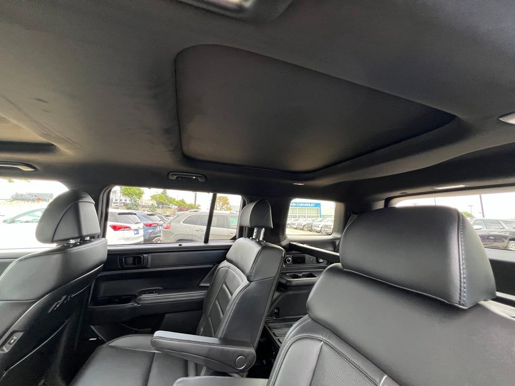 Used 2025 Hyundai Santa Fe SUV