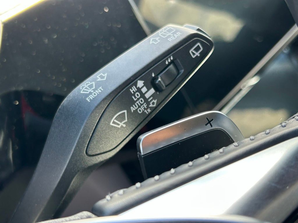 Used 2019 Gray Audi Premium Plus image 27