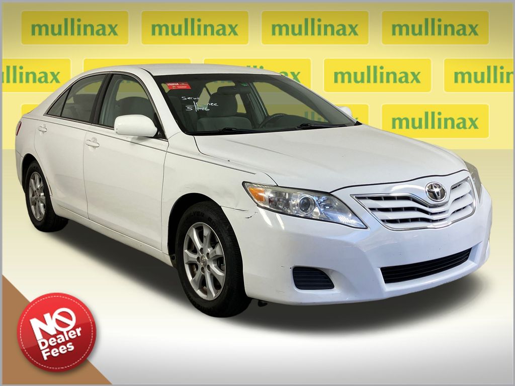 2011 Toyota Camry LE
