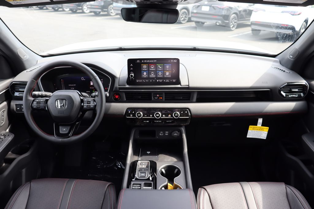 Thumbnail: 2025 Honda Pilot - 20