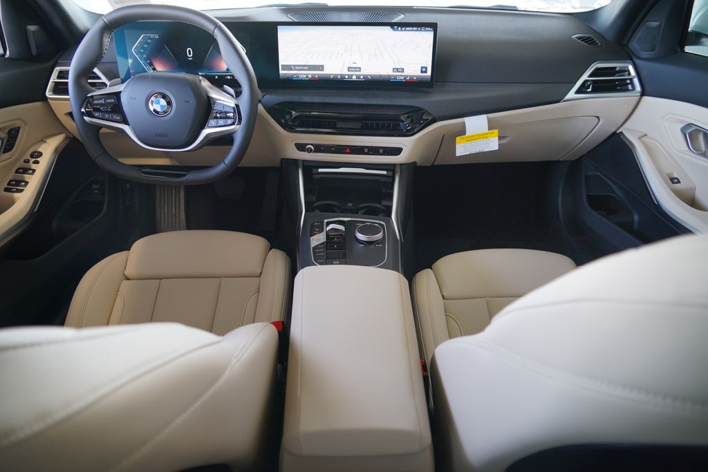 Thumbnail: 2026 BMW 3 Series - 12