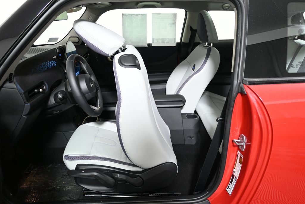 Thumbnail: 2025 MINI Cooper - 27